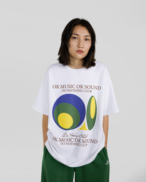 OKCENTER Sound 그래픽 티셔츠 (화이트)